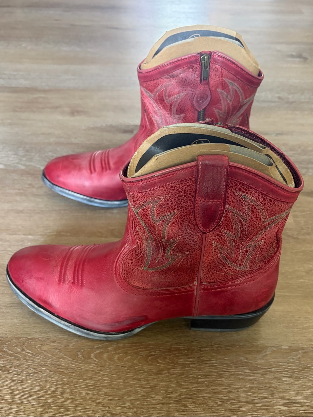 Ariat Red Leather Western Cowboy Boots Size 11 - Picture 2 of 8